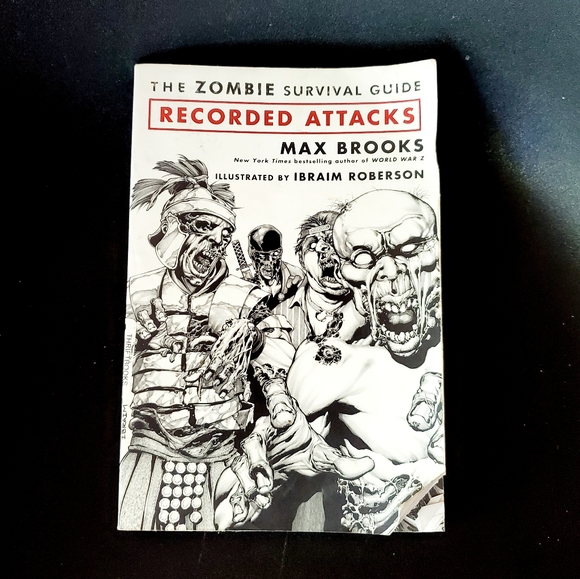 Zombie Survival Guide/M. Brooks - Picture 1 of 6